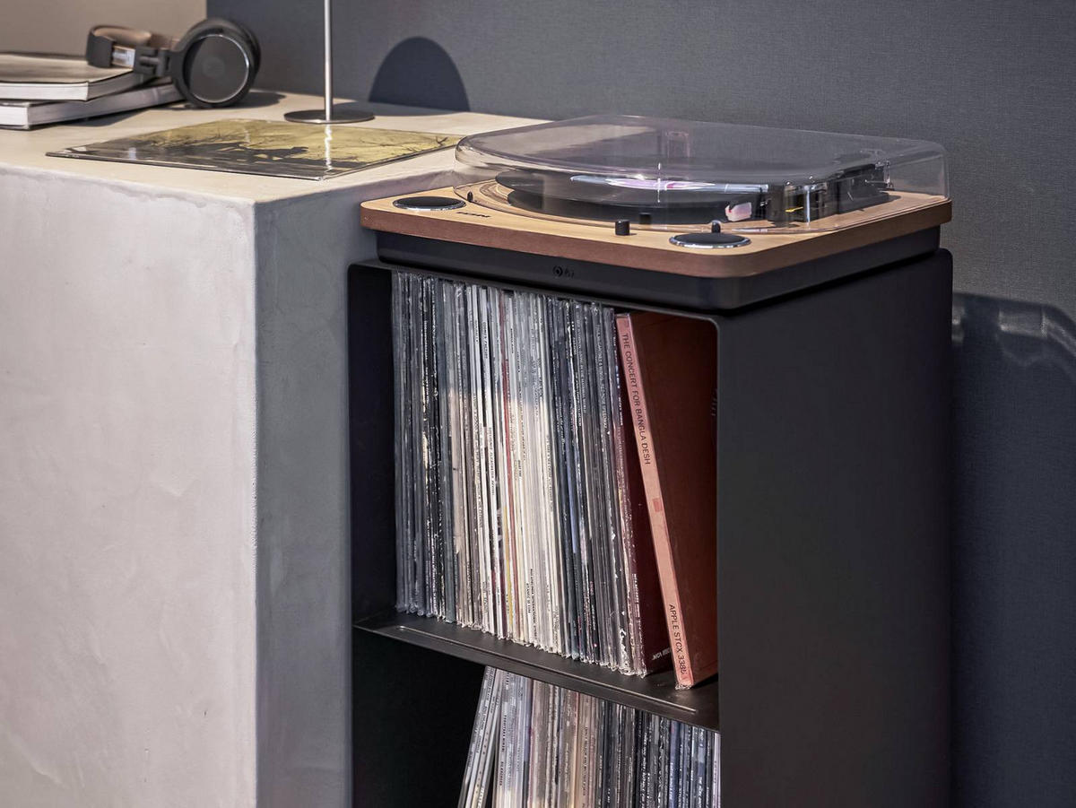 SCHALLPLATTENREGAL Tower schwarz 40/73/38 cm - Schwarz, Metall (40/74/38cm) - Yamazaki