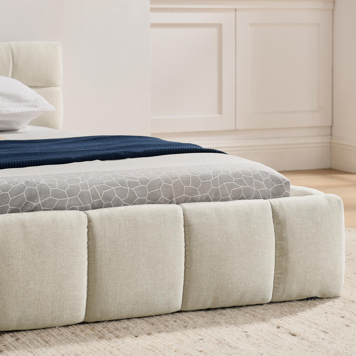 POLSTERBETT 160/200 cm mit quadratischer Steppung und stabilem Holz-Eisen-Rahmen, Beige - Beige, Kunststoff (160/200cm) - Redom