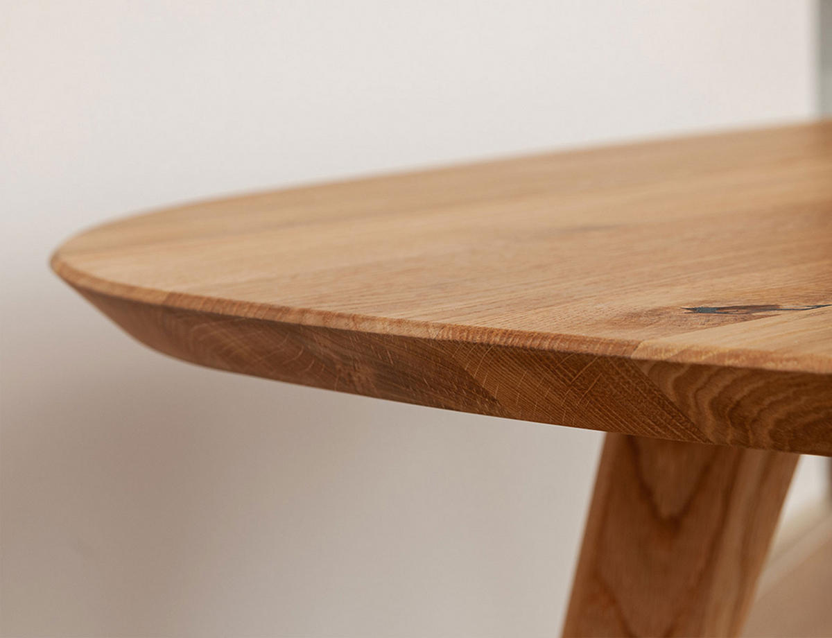 COUCHTISCH Orbetello Eiche Natur 90 / 90 / 48cm - Eichefarben, Holz (90/90/48cm) - Feldmann-Wohnen