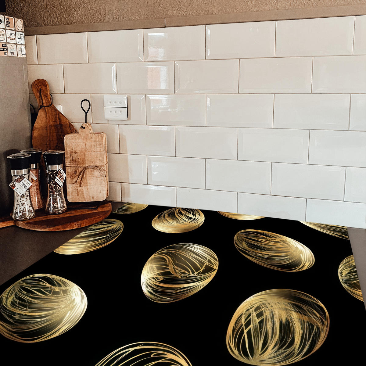 HERDABDECKPLATTE Eier - Gold - Muster Induktionsmatte 78x78 cm - Schwarz, Kunststoff (78/78/0.2cm) - MuchoWow