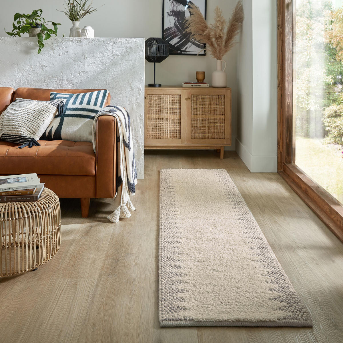 WOLLTEPPICH Handgewebt mit Noppeneffekt und geometrischem Bordürendesign pflegeleicht und strapazierfähig Beige Läufer 60x230 - Beige, Textil (60/230cm) - KADIMA DESIGN