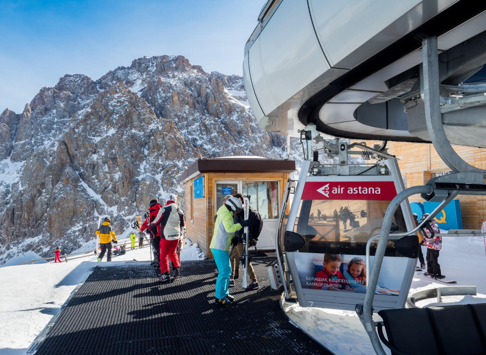 GUMMI RINGMATTE auf Rolle - Stärke 23 mm - Breite 100 cm - Schwarz, Naturmaterialien (100/100cm) - IVOL