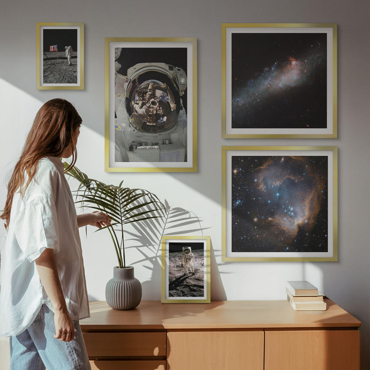BILDER SET 5er Set - 50x50 cm & 20x30 cm & 40x60 cm Goldrahmen - Astronauten landen auf dem Mond - Goldfarben, Kunststoff (40/60cm) - TULUP