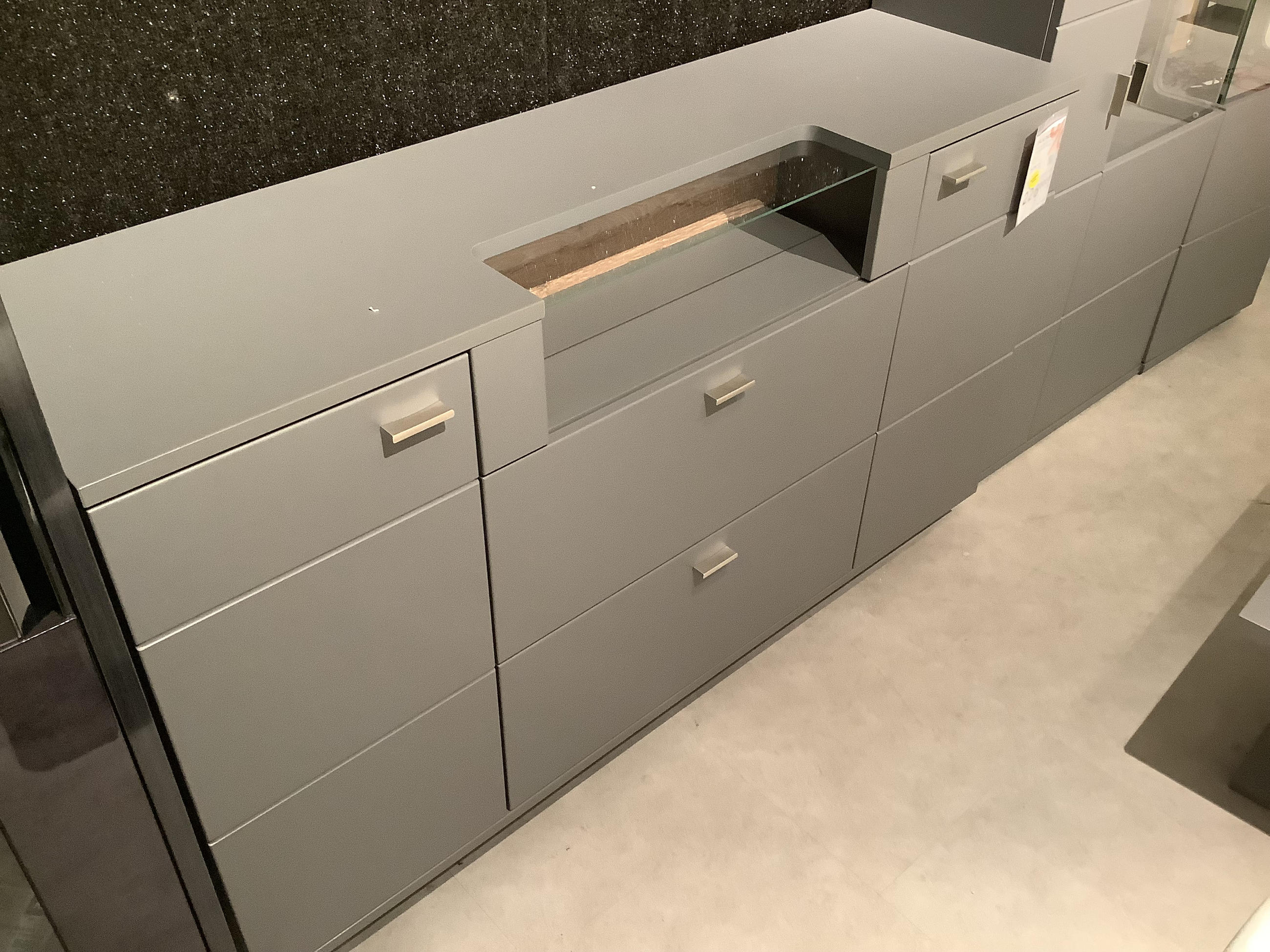 MAGON TALALÓSZEKRÉNY-BUDAÖRS OUTLET - Hom`in