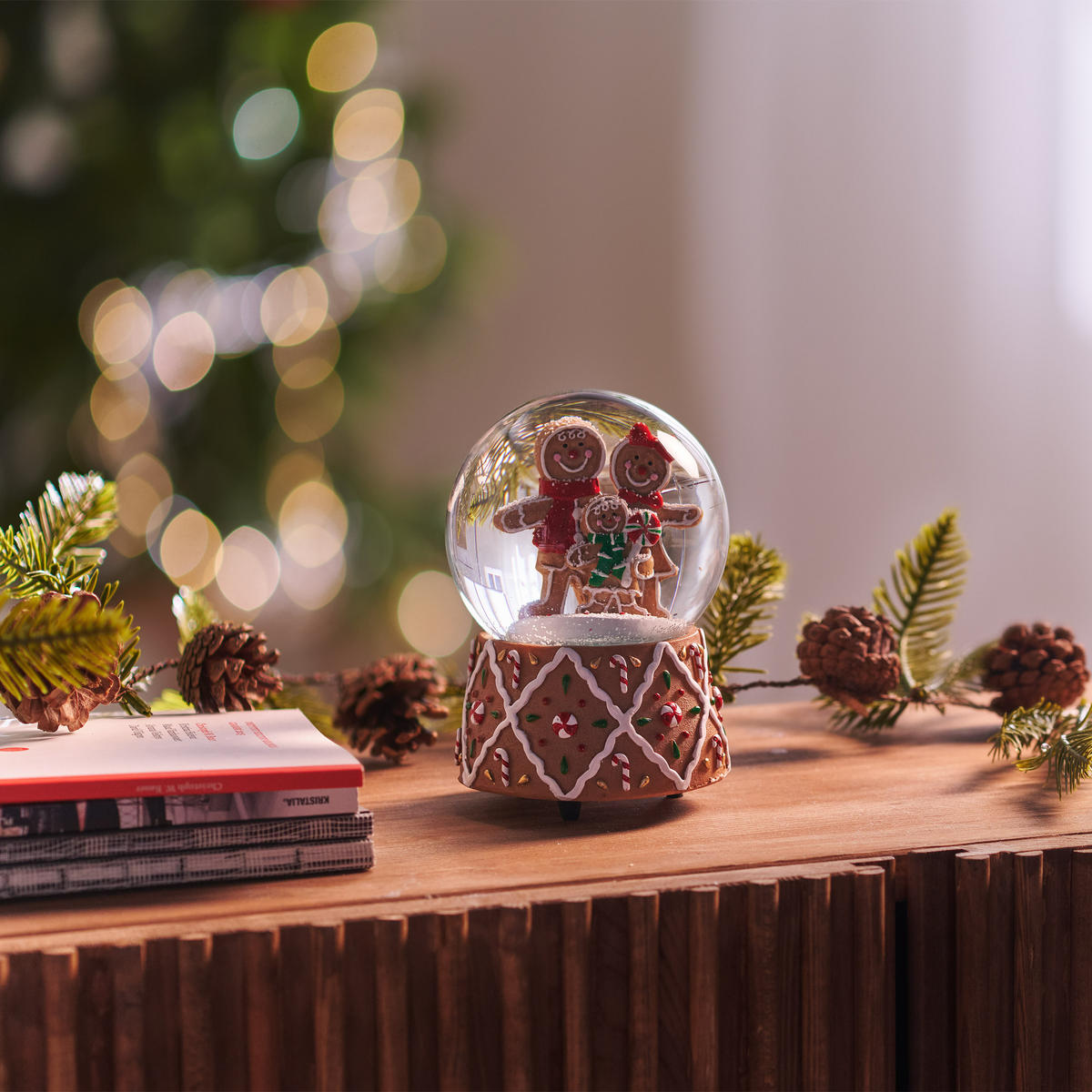 SCHNEEBALL Mit Spieluhr Weihnachten Charmfamily - Braun, Glas (10.5/14.5/10.5cm) - home&you