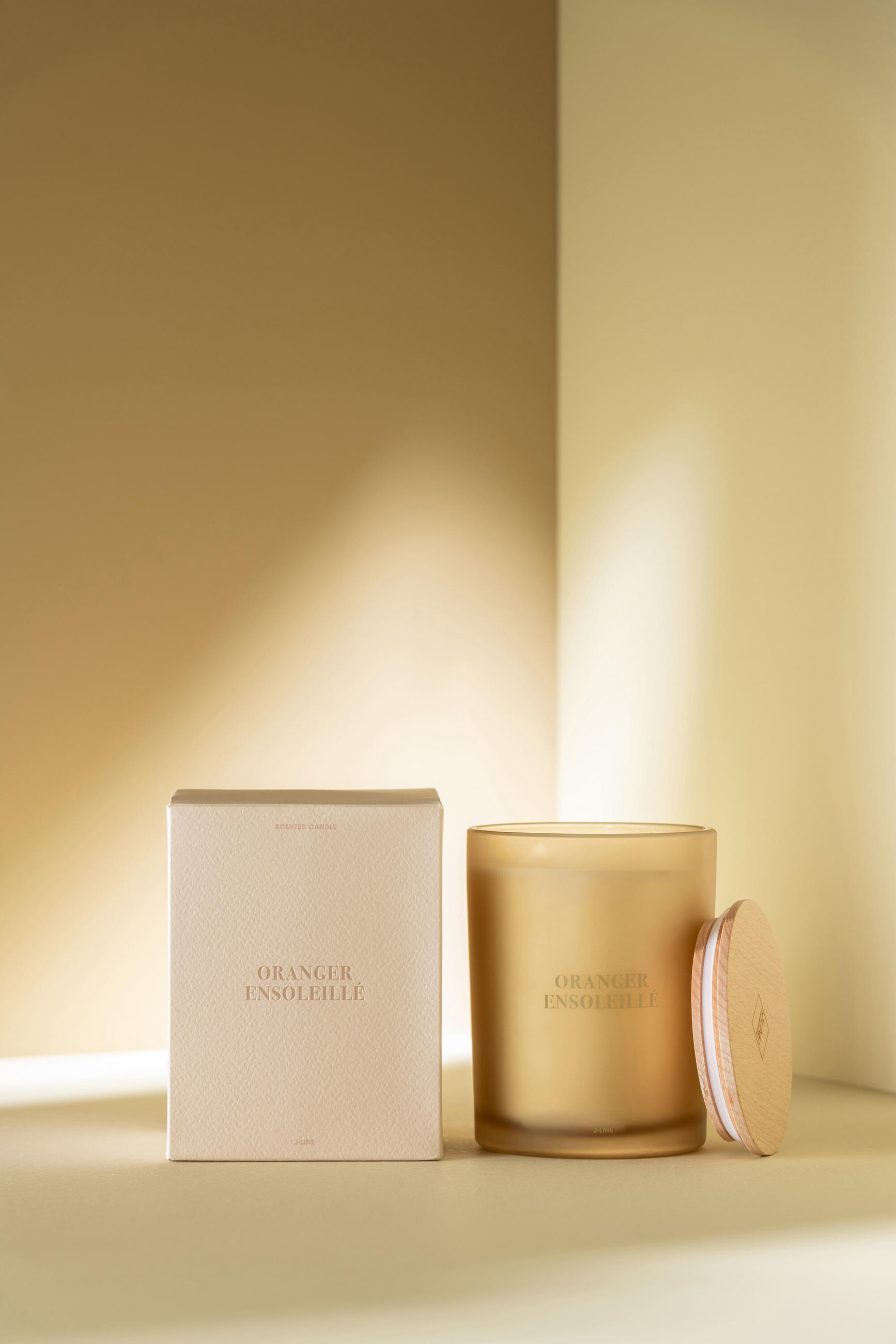 DUFTKERZE ACCORDS ESSENTIALS - Hellgelb - 52 Std. - Hellgelb, Paraffin (10.5/14cm) - J-Line