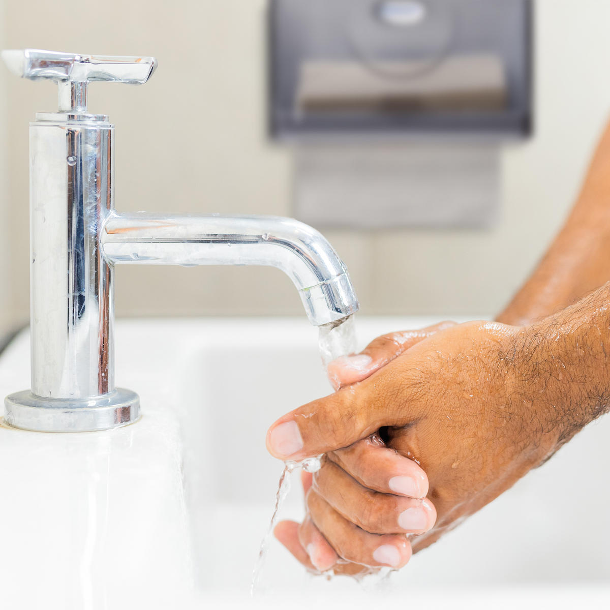 ZÁSOBNÍK na papírové ručníky - různobarevná, plast (27.5/20.5/10cm) - Relaxdays