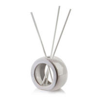 VONNÝ DIFUZÉR S TYČINKAMI, 8/4/7,5 cm, keramický - bílá, keramika (8.5/19/4.5cm) - Mondex