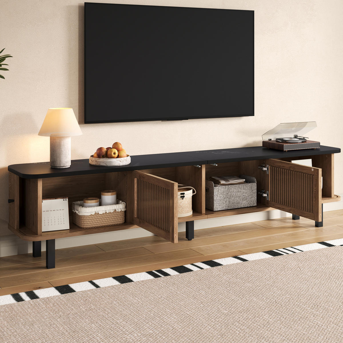 TV ormarić od MDF-a i iverice 190x35x45 cm boja hrasta s kliznim vratima, rešetkastim frontama i velikim prostorom za pohranu - smeđa, drvni materijal (190/45/35cm) - Modfu