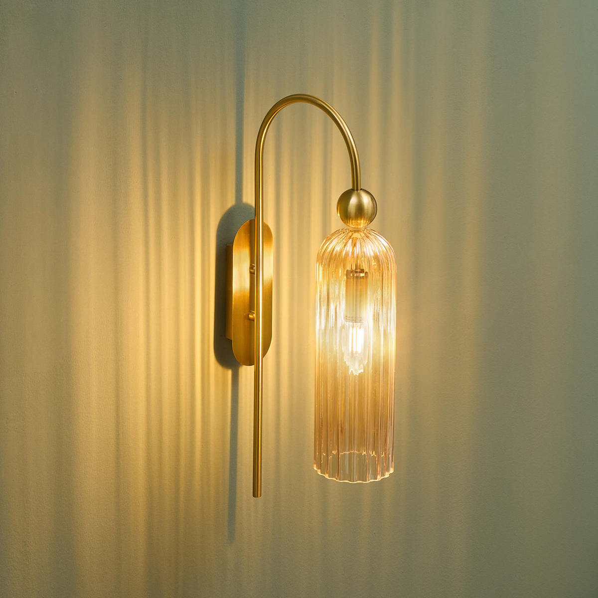 WANDLEUCHTE Leonora, Bernstein und Messing, 53.5cm - Goldfarben, Glas (10/53.5/27cm) - KOSILUM