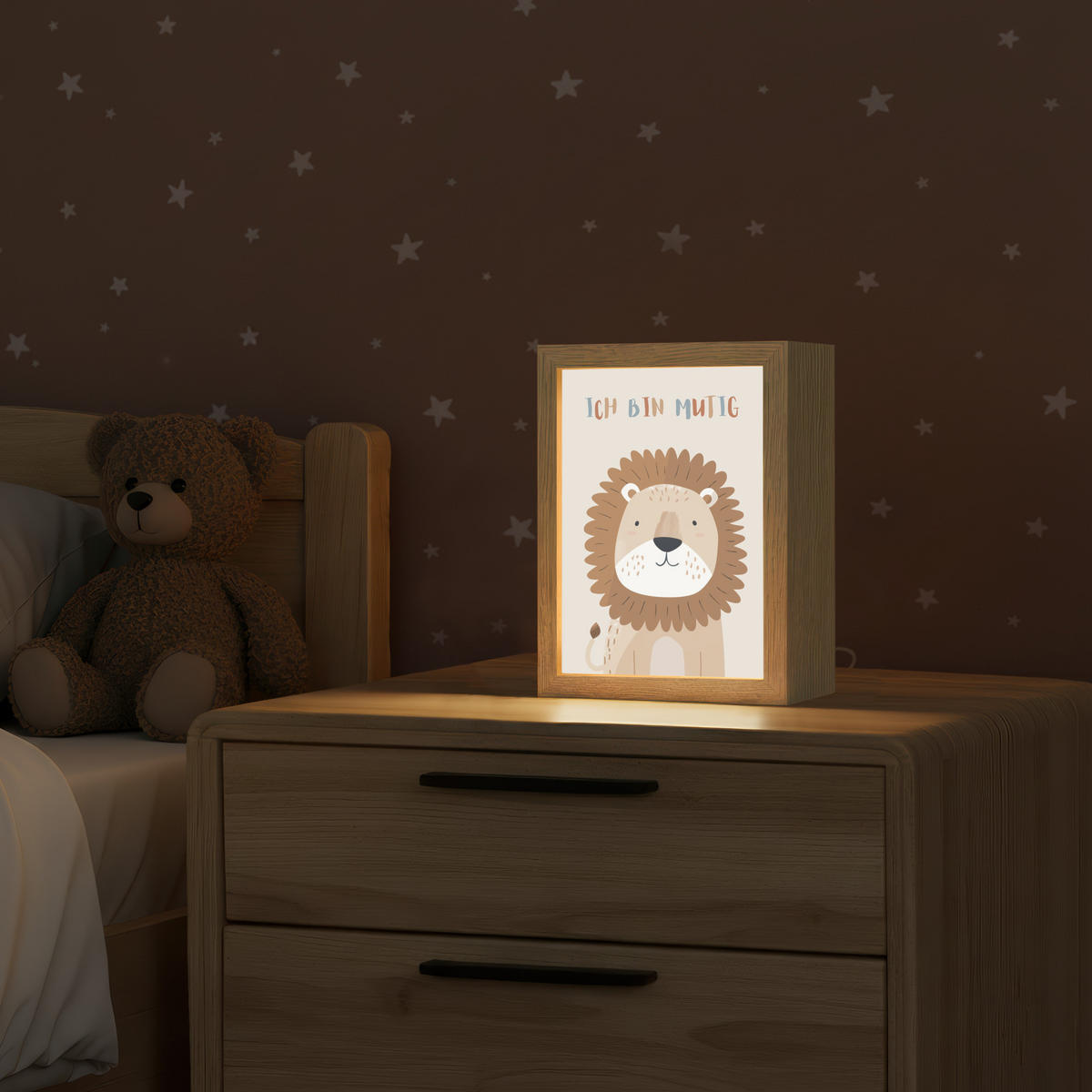 NACHTTISCHLAMPE Löwe - Beige - Tier - Mutig - Zitat 15x20 cm - Beige, Holzwerkstoff (8/15/20cm)