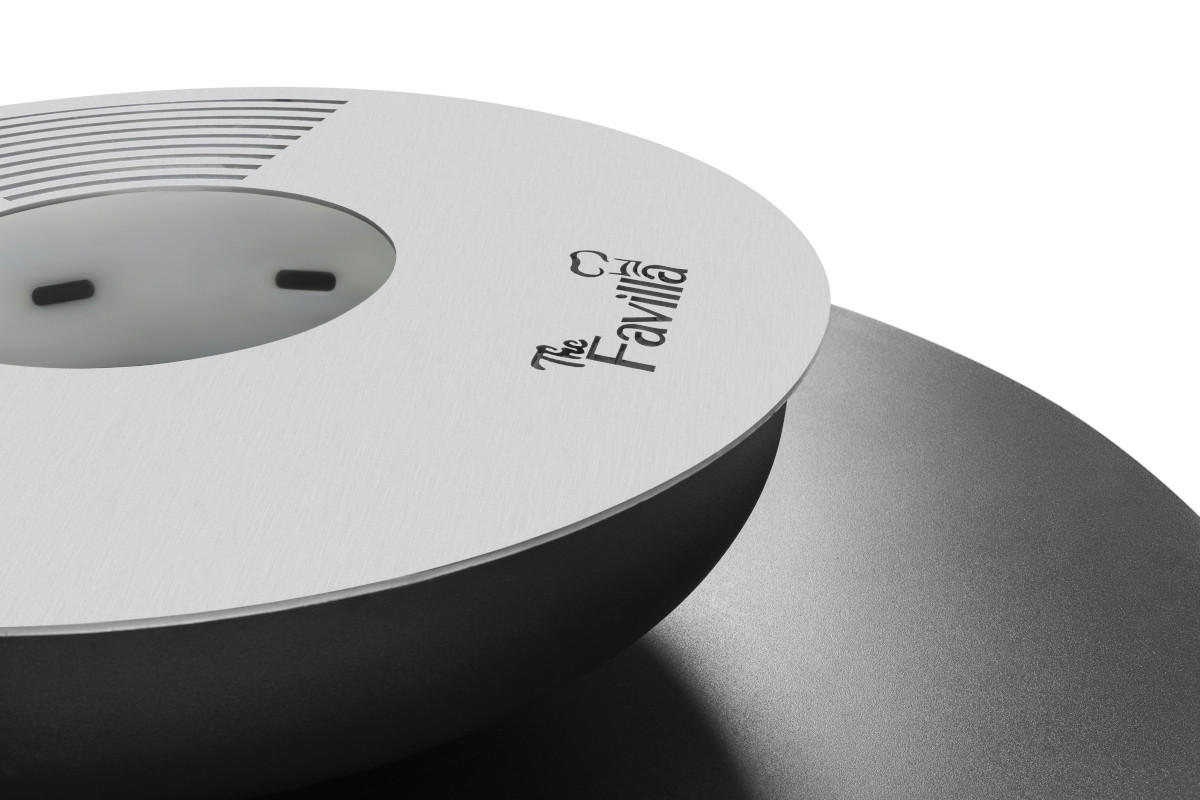 FEUERSCHALE mit Grillring SINA Schwarz 120 x 120 x 45 cm 68 kg pulverbeschichtet - Schwarz, Metall (120/45/120cm) - The Favilla