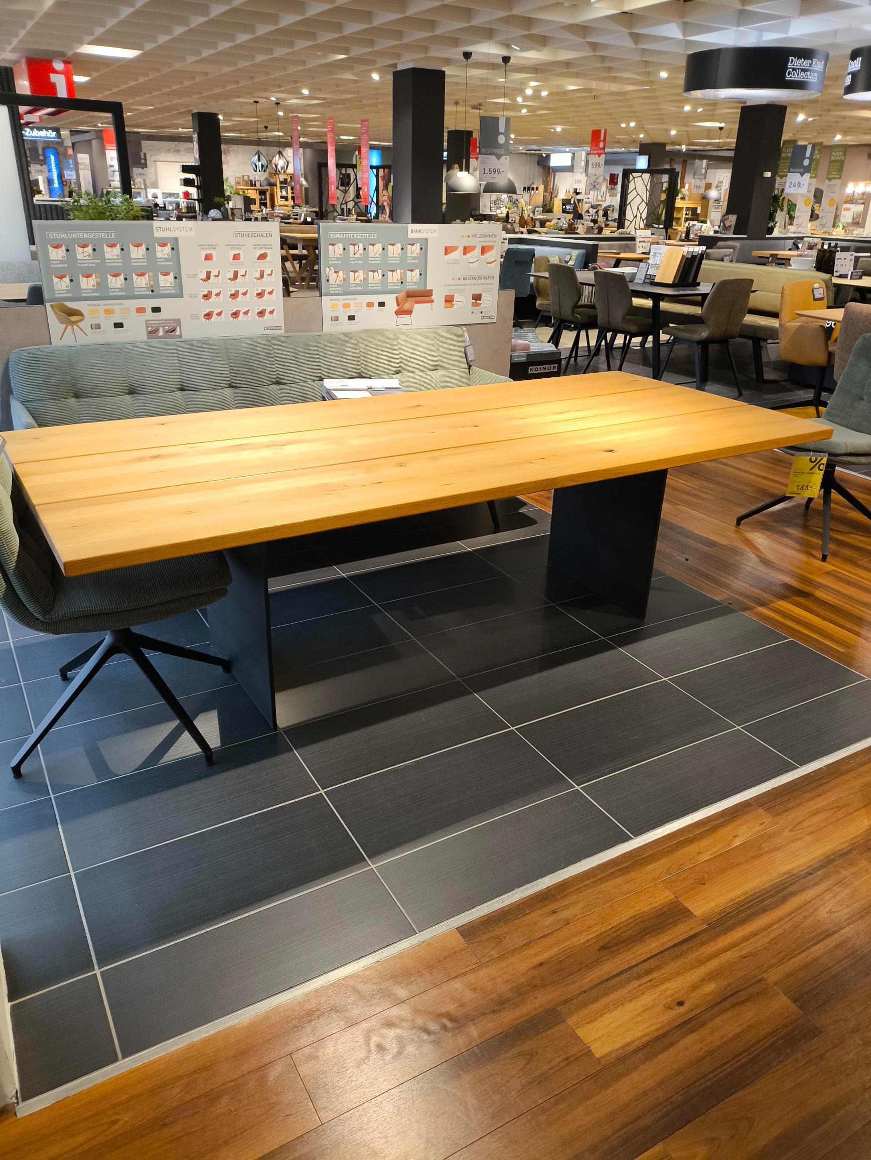 Tisch Manuel - Venjakob