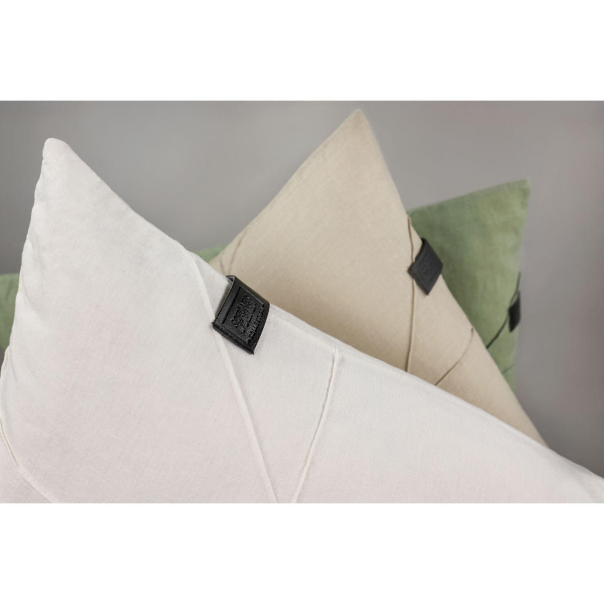 ZIERKISSENHÜLLE PLEAT - Weiß, Textil (45/45cm) - Schöner Wohnen