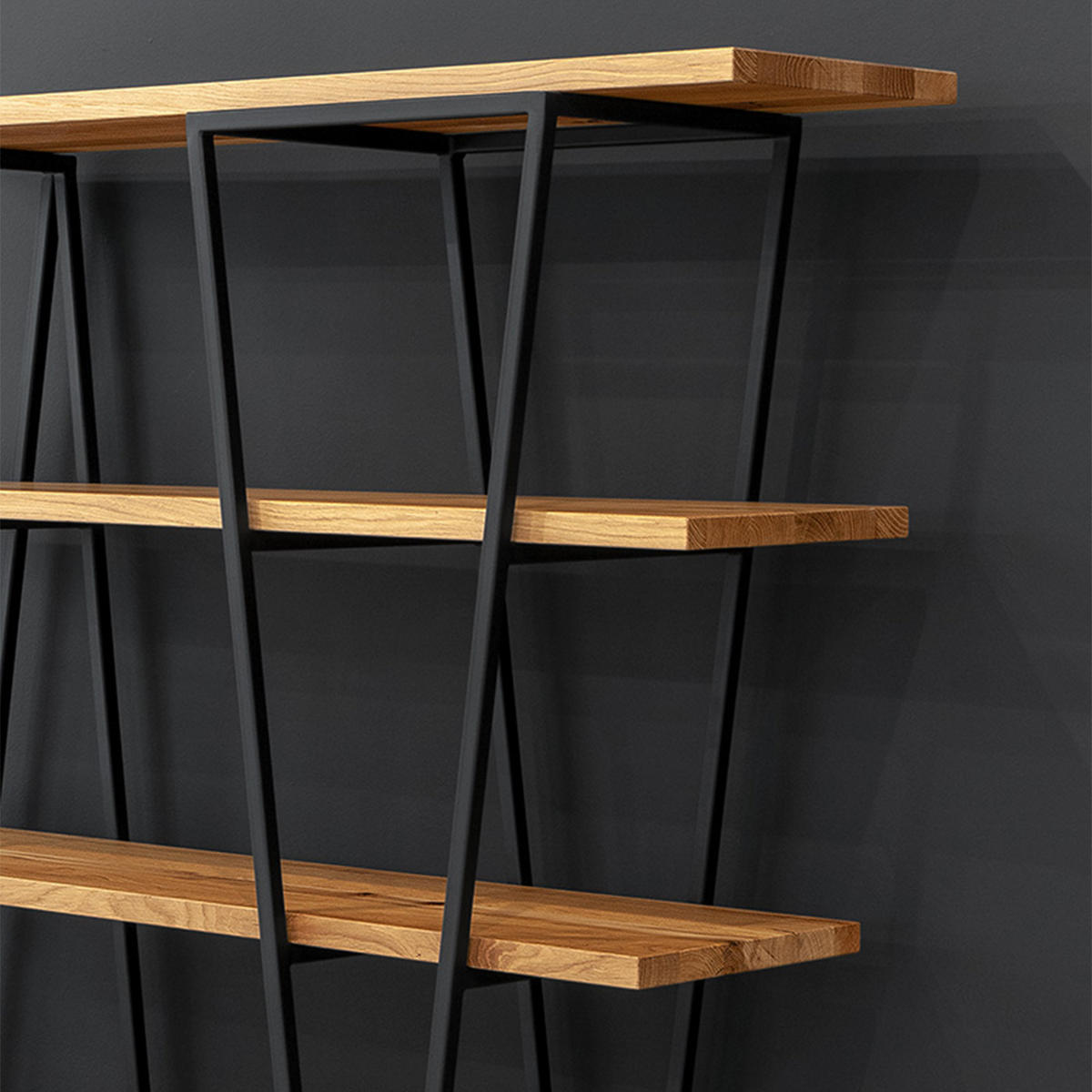 REGAL Tilt aus massivem Eichenholz - Eichefarben/Naturfarben, Holz (170/165/39cm) - Danzz