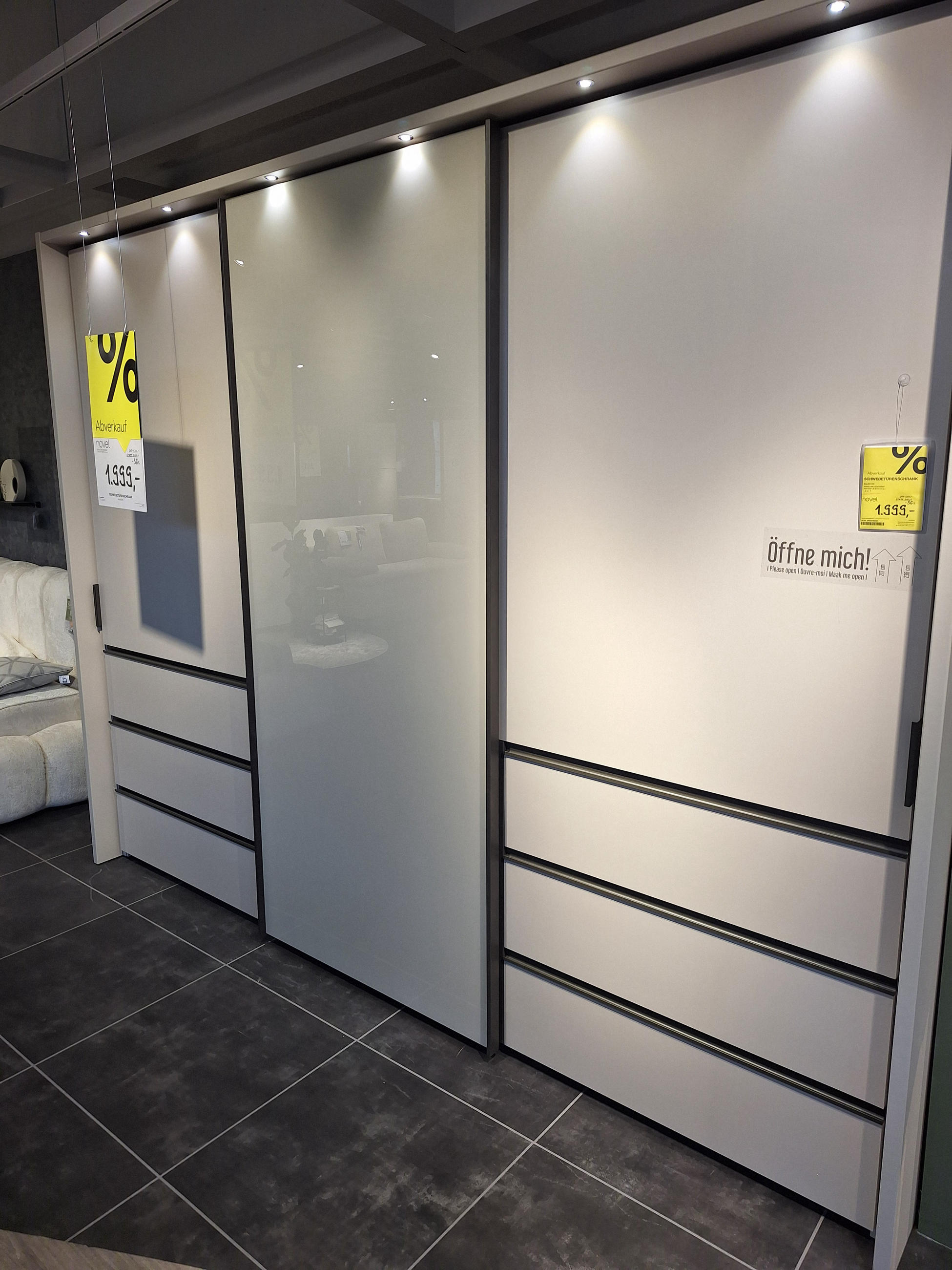 Schwebetürenschrank Malibu - Novel