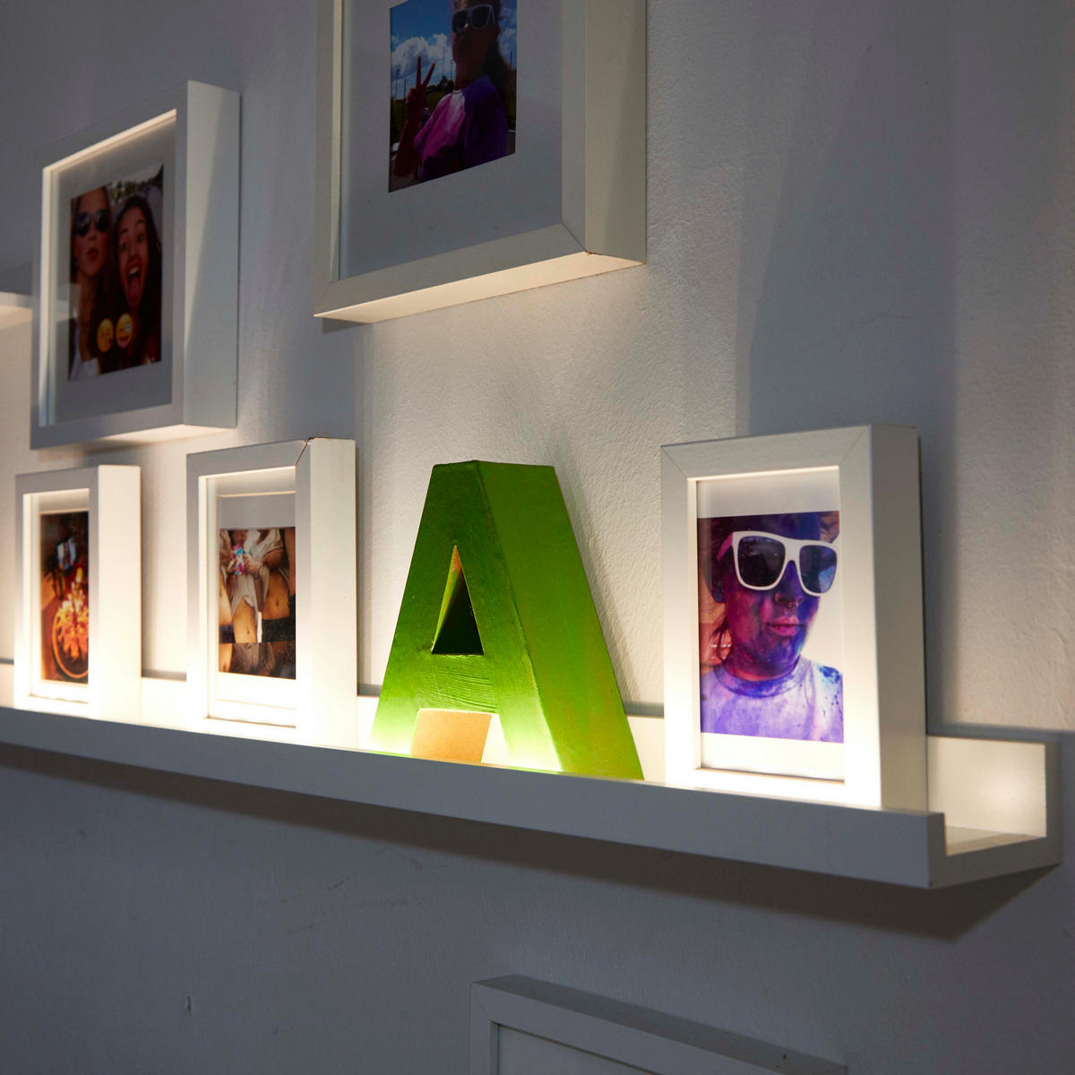 LED-SENSORLEUCHTE - tageslichtweiß mit Bewegungsmelder und einfacher Montage für Akzentbeleuchtung, inkl. 4x AAA-Batterien - Weiß, Kunststoff (100/2/50cm) - Northpoint
