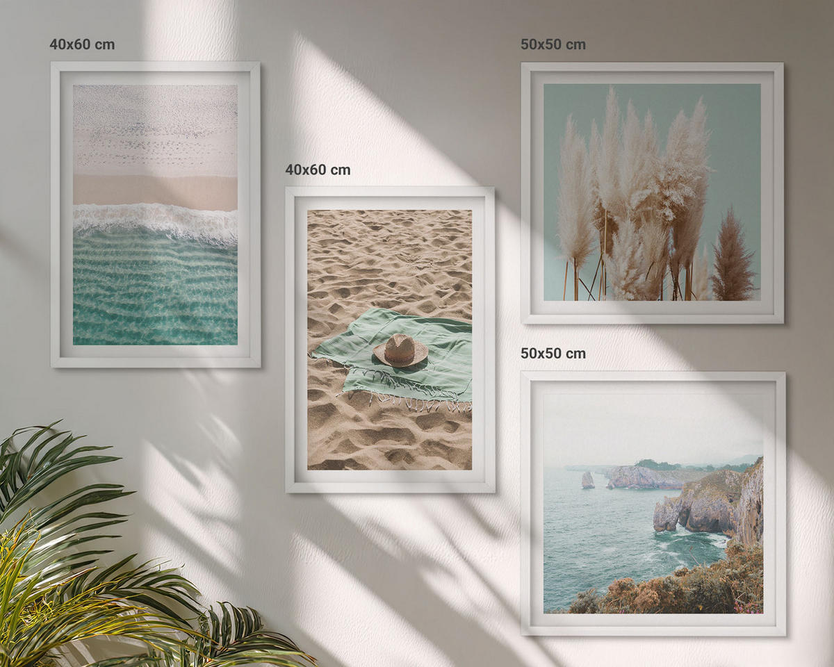 BILDER SET 4er Set - 50x50 cm & 40x60 cm Weißer Rahmen - Strandwellen Grashut - Weiß, Kunststoff (50/50cm) - TULUP