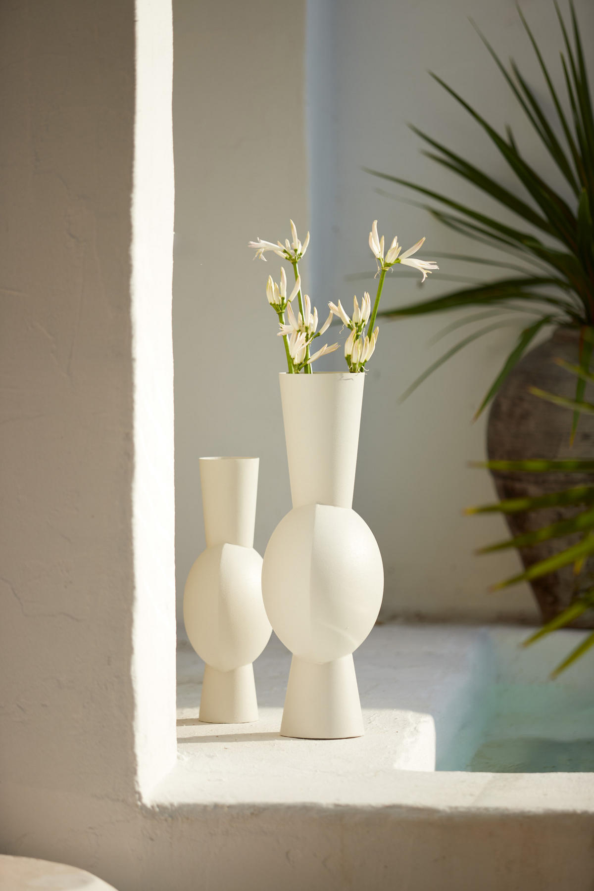 VASE Kavandu Weiß 26/19/54 cm - Weiß, Metall (54cm) - Light & Living