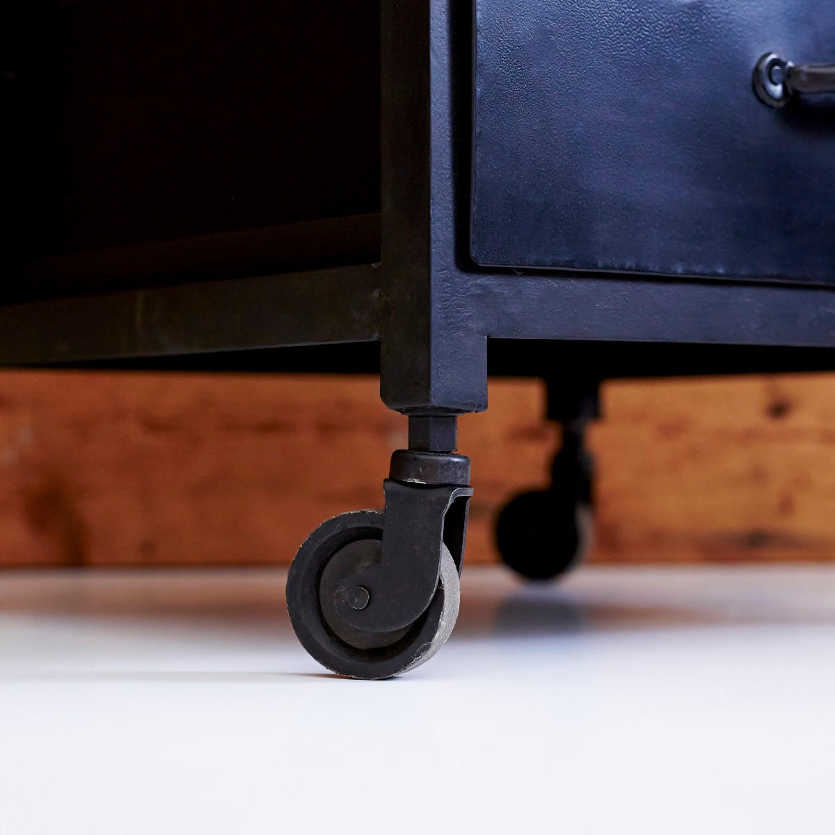 BÜCHERREGAL Industriel Schwarz aus Metall - Schwarz, Metall (43/167/40cm) - Tikamoon