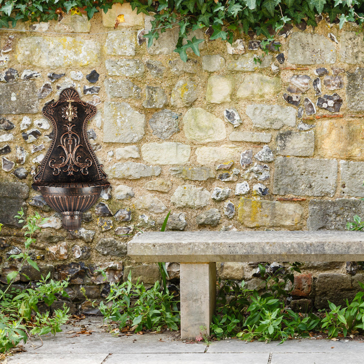 WANDBRUNNEN - Braun, Metall (19.5/37/66cm) - Relaxdays