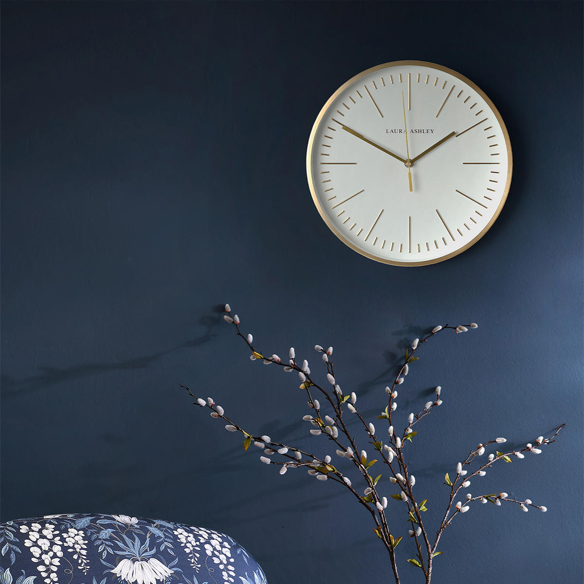 WANDUHR Glenn Gold - Goldfarben/Weiß, Glas/Kunststoff (30.5/30.5/5cm) - Graham & Brown
