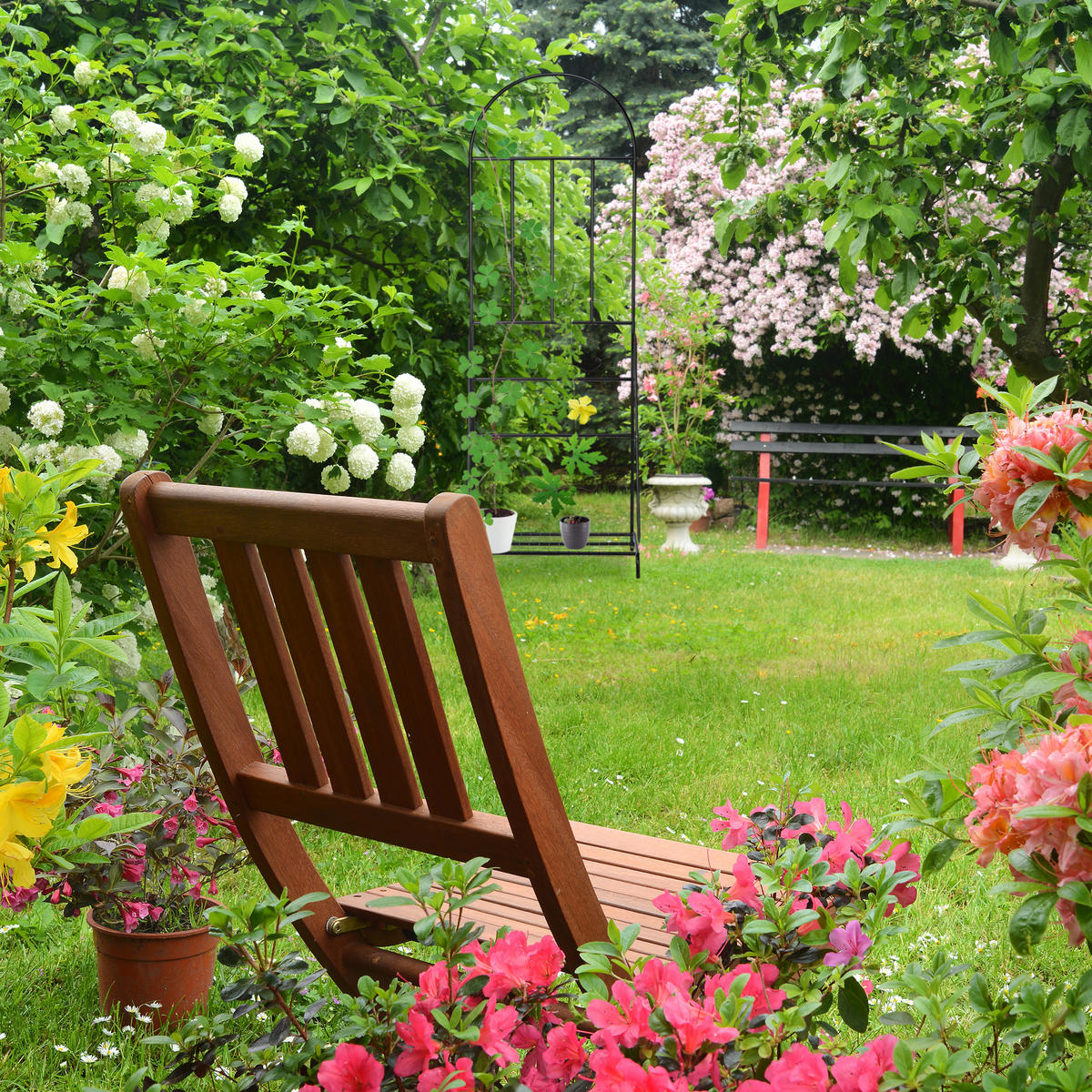 BLUMENREGAL - Schwarz, Metall (70/200/40cm) - Relaxdays