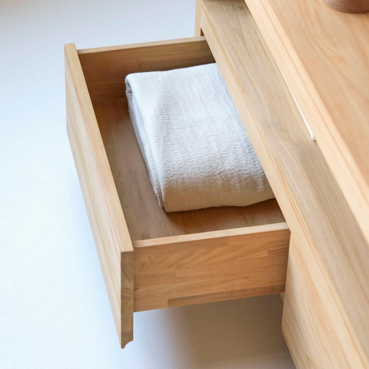 TV-SCHRANK Anoa Natur aus Teak - Naturfarben, Holz (180/55/45cm) - Tikamoon