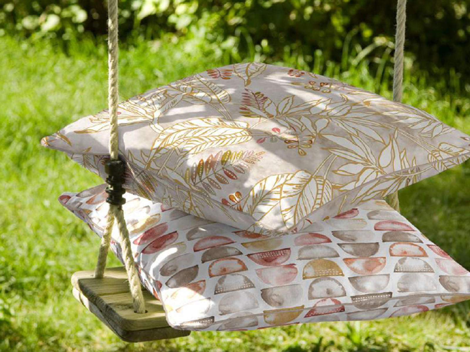 MITTELDECKE Blattgold taupe 100% Baumwolle 80/80 cm - Taupe, Textil (80/80cm) - beties Heimtextil