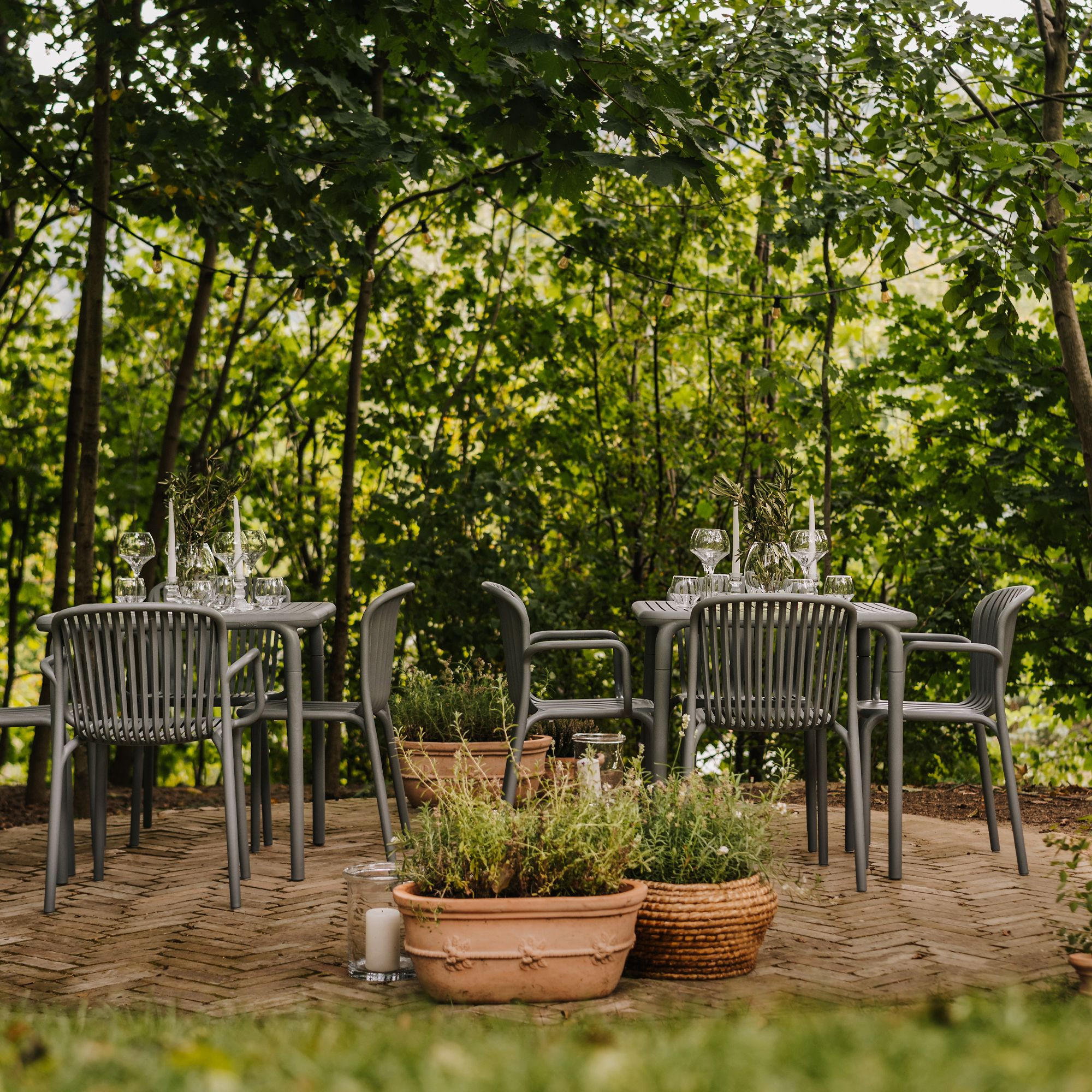 GARTEN ESSGRUPPE FICCARI, Gartenmöbel-Set 8-tlg, Grau - Grau, Kunststoff - KONSIMO®