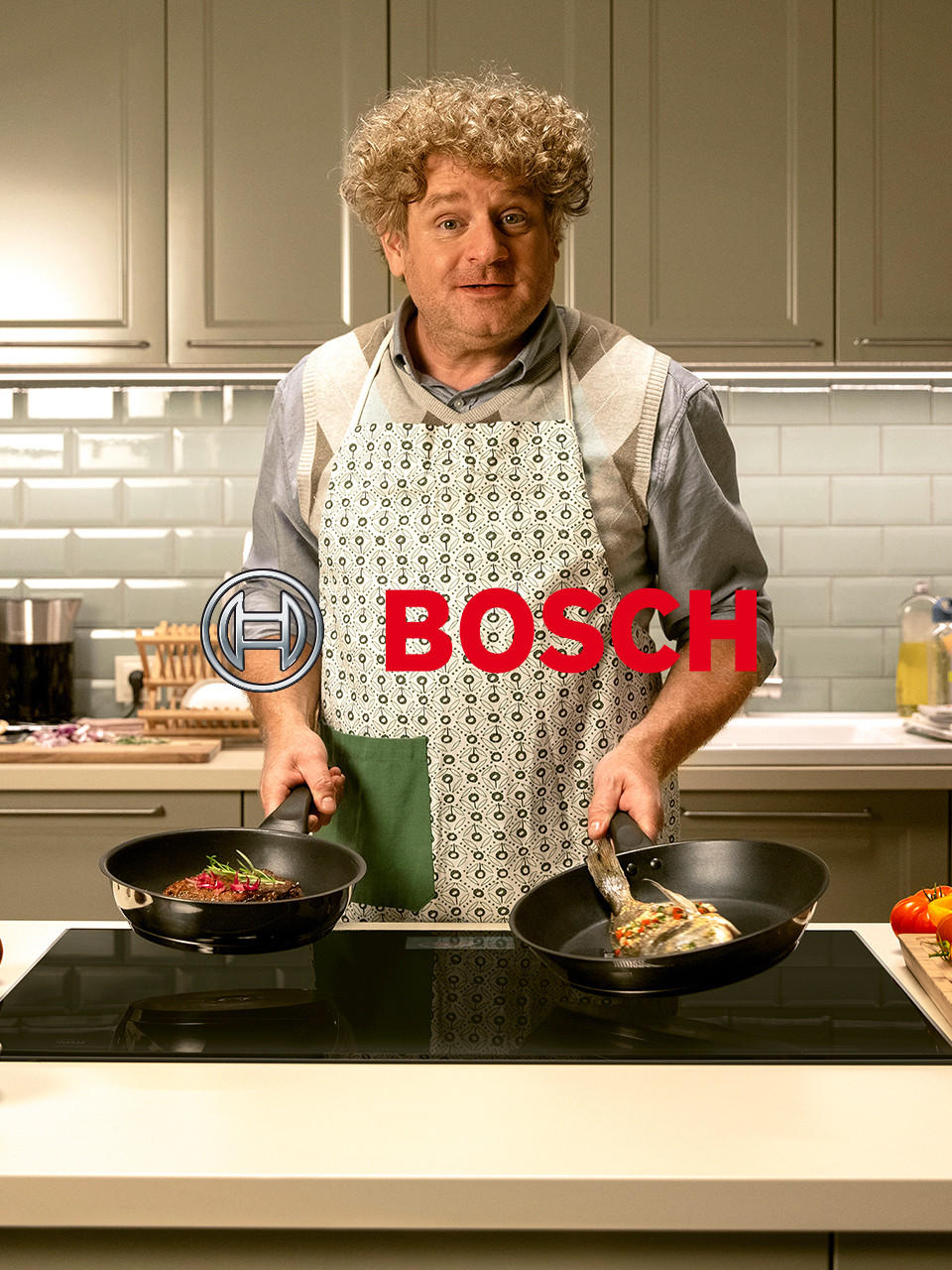 Bosch Mann am Kochen