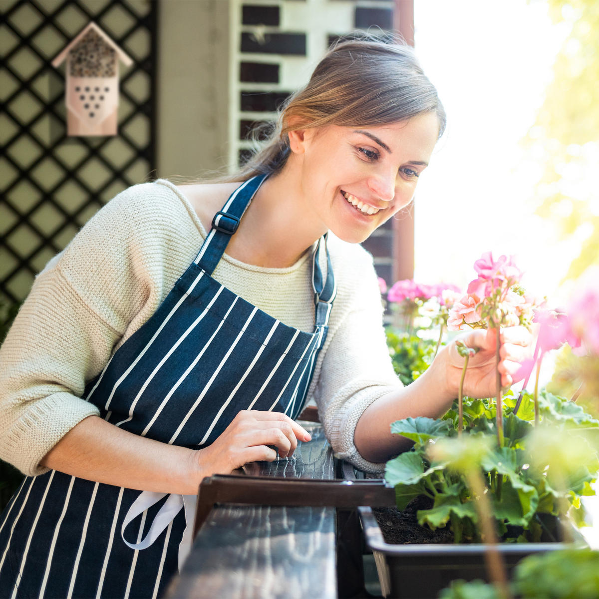 INSEKTENHOTEL - Hellbraun, Holz (19/27/12.5cm) - Relaxdays