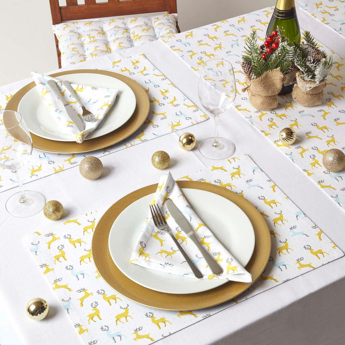 TISCHLÄUFER Weihnachten – Majestätischer Hirsch grau-gelb, 35/250 cm, 100% Baumwolle - Gelb, Textil (35/250cm) - Homescapes