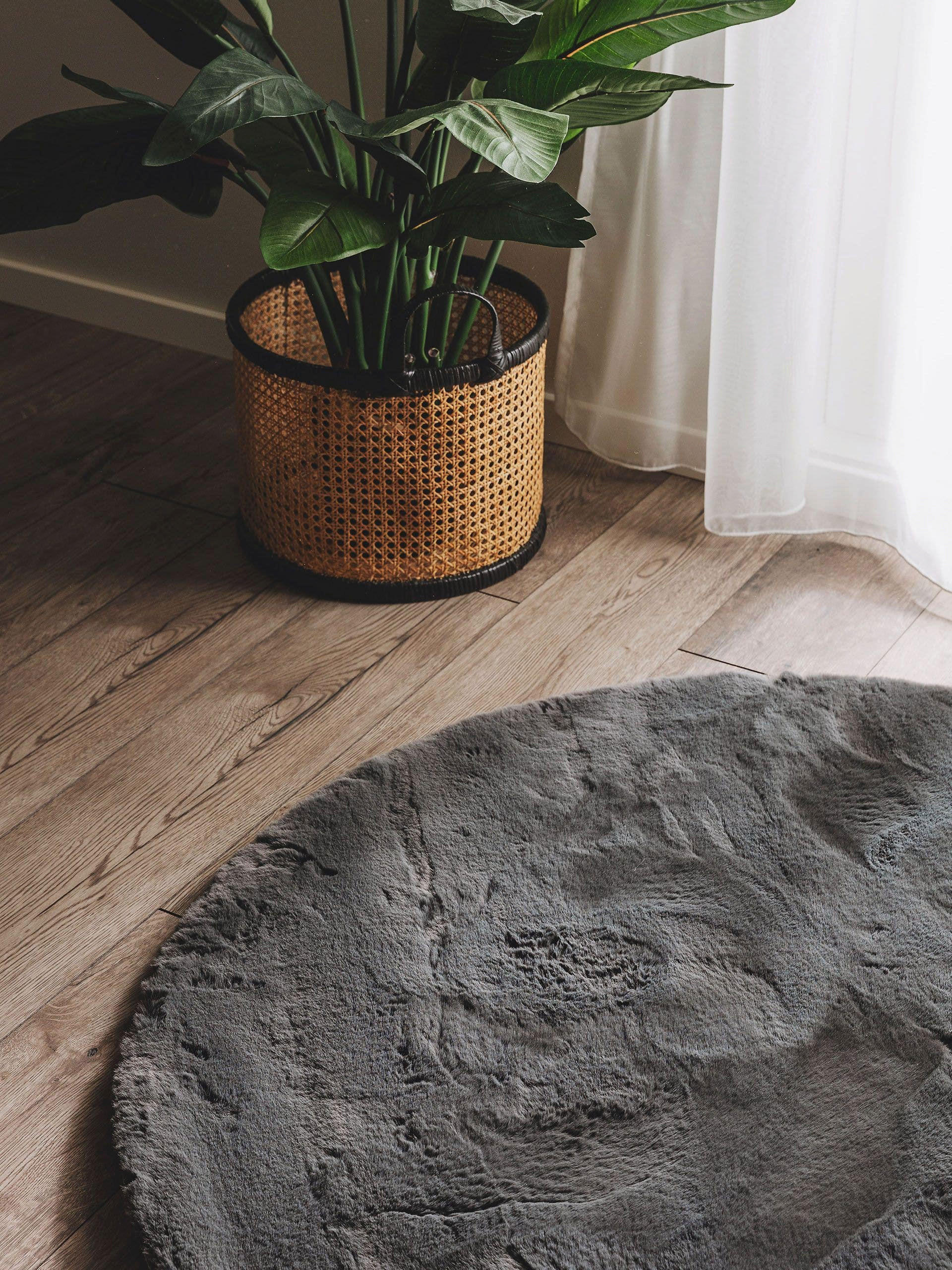 Thumbnail - benuta Nest Kunstfell-Teppich, Anthrazit, Textil, Beton Optik, Rund, 80x80 cm, Gots, wasserabweisend, Teppiche & Böden, ...