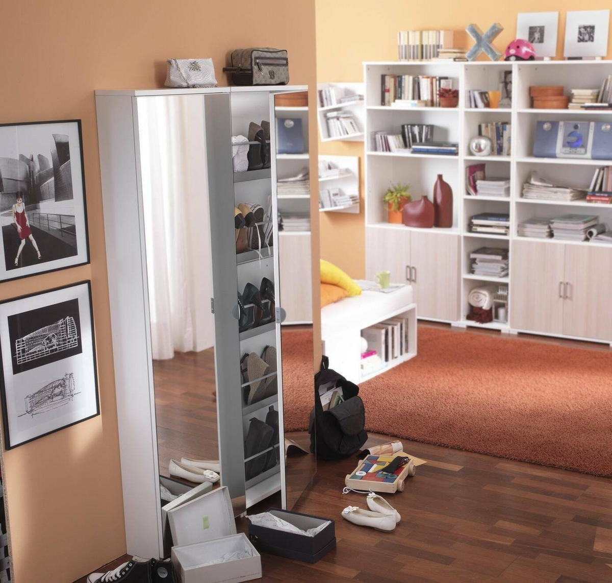 SCHUHSCHRANK Weiß 18/50/178 cm - Weiß, Holzwerkstoff (50/178/18cm) - DMORA