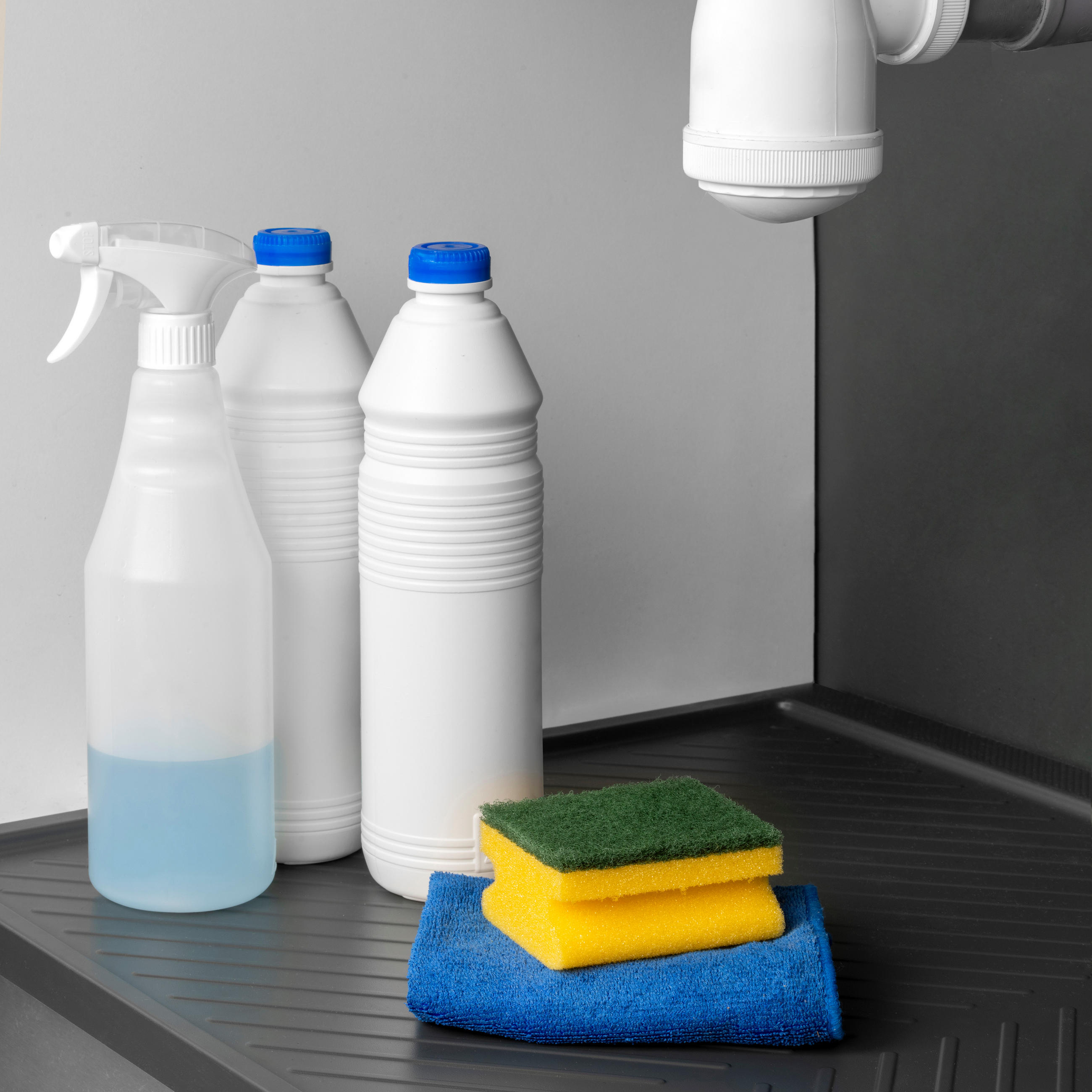 SCHUTZ für Böden von Küchenmöbeln Modell Sink, M60, 567x580mm, Brettstärke 16mm, schneidbar, Kunststoff, Anthrazitgrau - Anthrazit, Kunststoff (60.6/9/77.5cm) - EMUCA