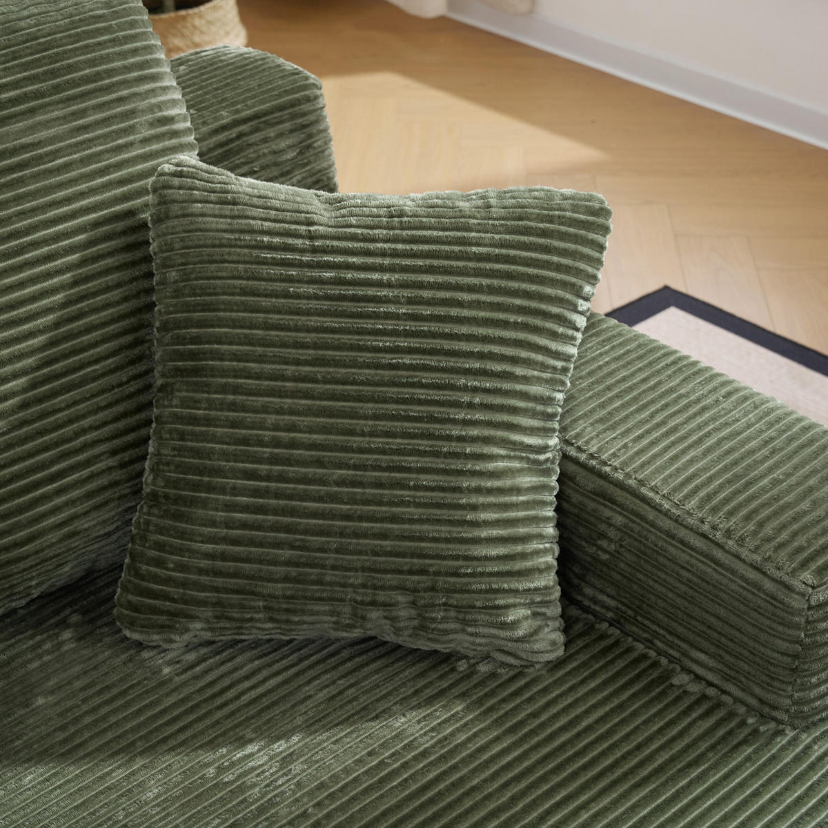 SOFA mit Seitentaschen und Kissen Cord Grün - Grün, Kunststoff (70/150/110cm) - Meubliv