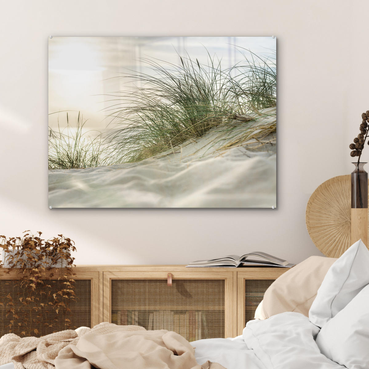 OBRAZ NA AKRYLOVOM SKLE Duny s marramovou trávou pod slnkom nemeckého národného parku Schleswig-Holsteinisches Wattenmeer 80x60 cm - krémová, sklo (80/60cm) - MuchoWow