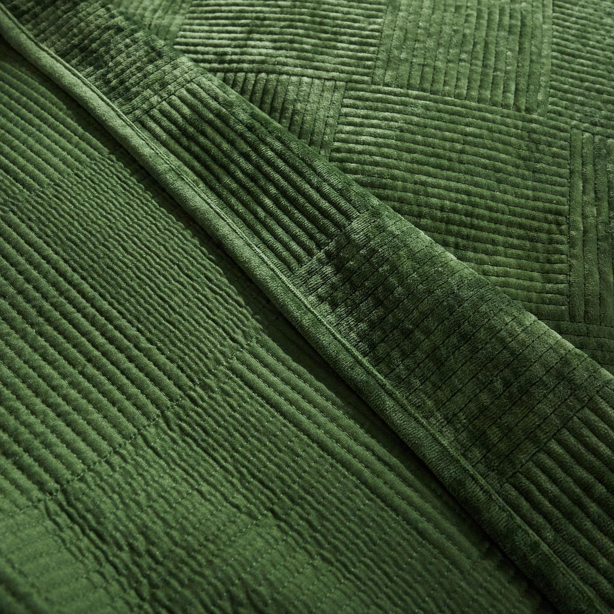 TAGESDECKE Quadron - Dunkelgrün, Textil (200/220cm) - home&you
