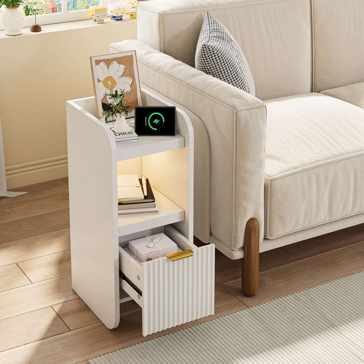 NATTDUKSBORD 2-delat set, vitt med LED, låda och USB-laddningsstation - Vit, Träbaserade material (25/60/30cm) - SHOPENTRA
