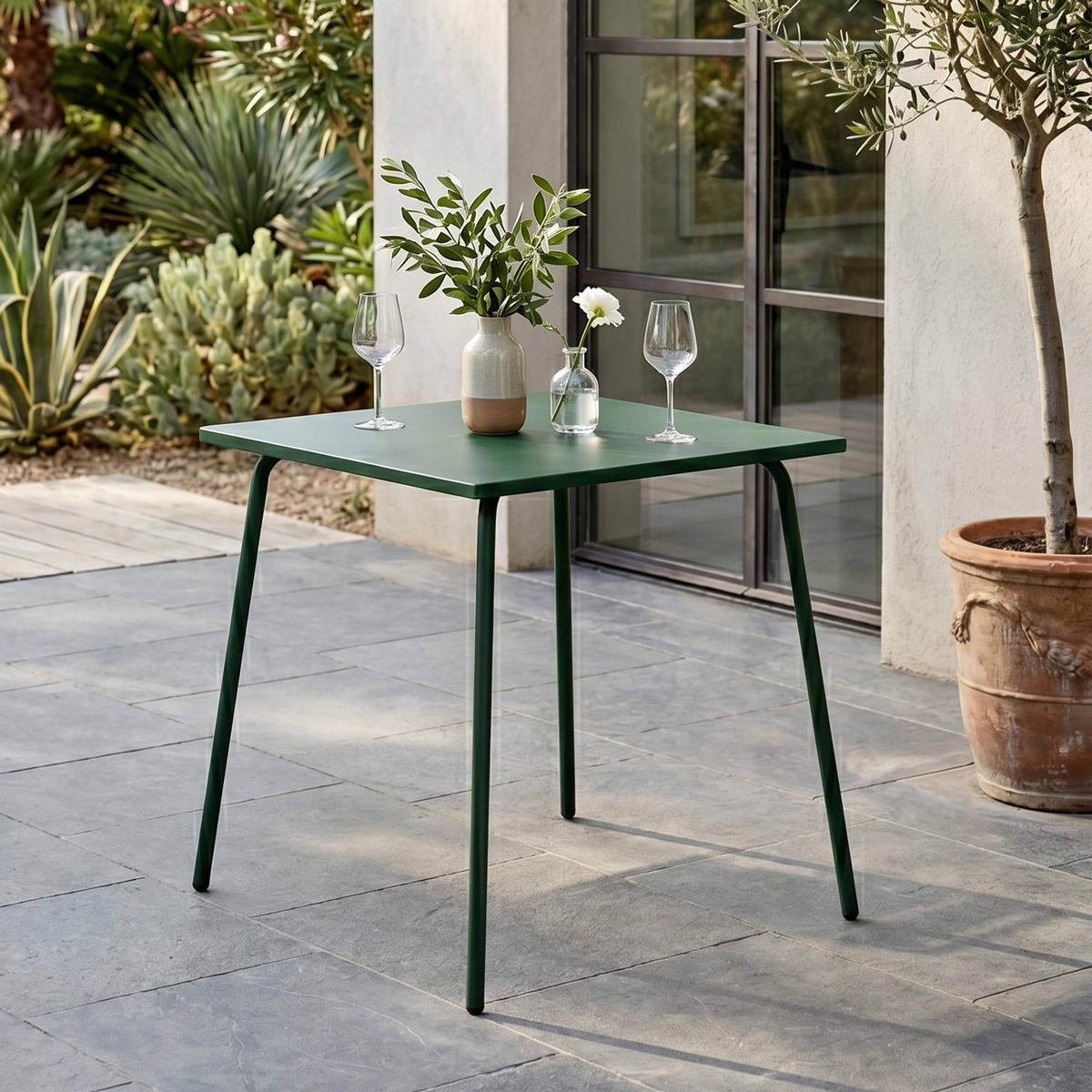 GARTENTISCH, Waldgrün - Dunkelgrün, Metall (70/70/72cm) - Oviala