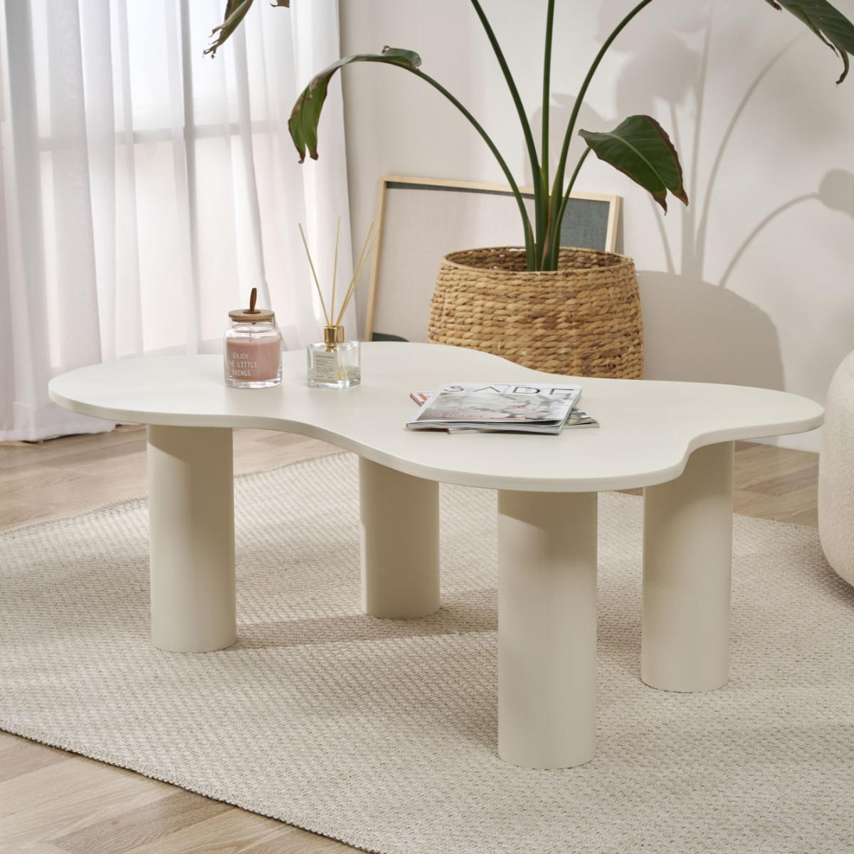 COUCHTISCH mit organisch geformter Cremeplatte 70/110/40 cm - Weiß, Holzwerkstoff (48/70/40cm) - Calicosy