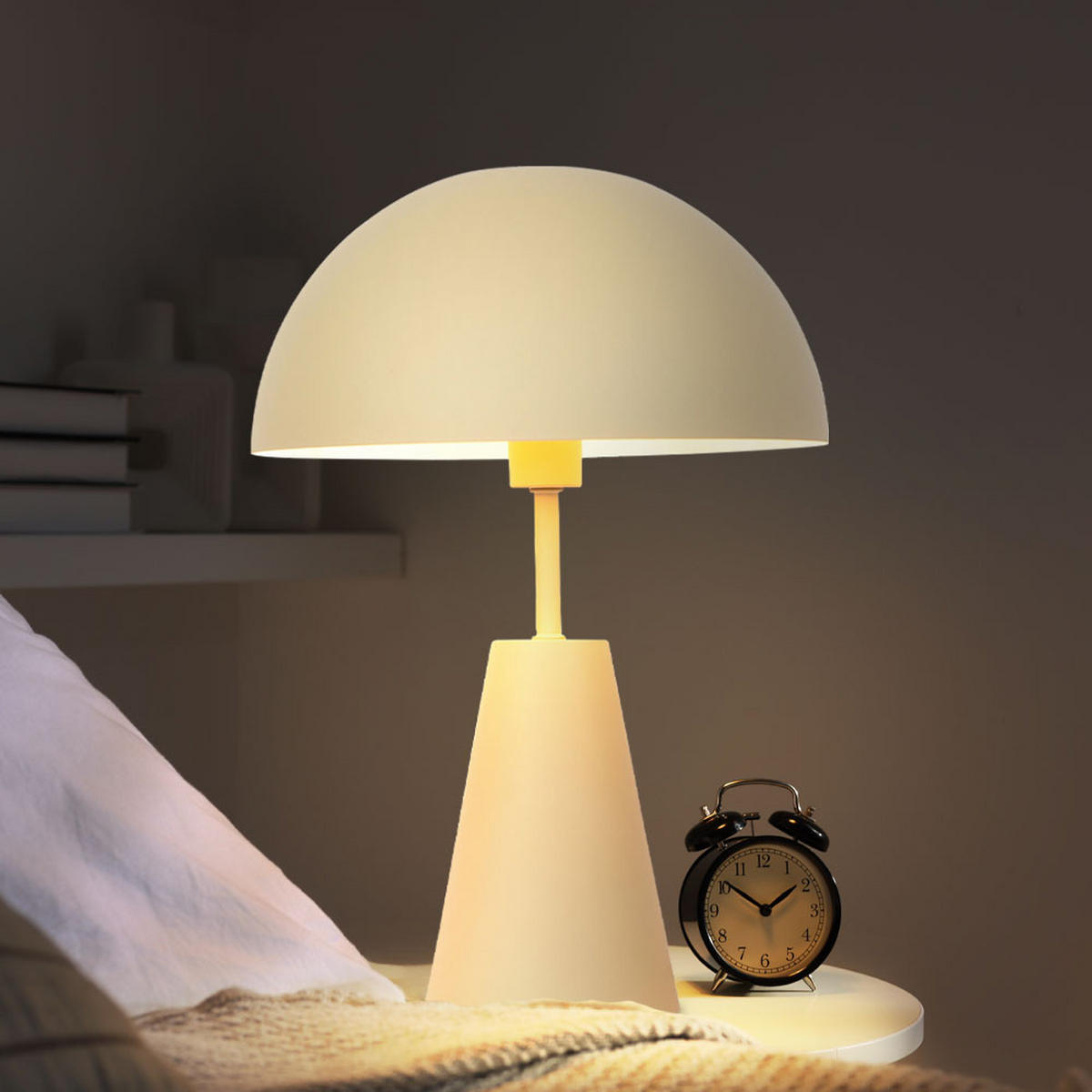 LED TISCHLEUCHTE Metall Beige - Beige, Metall (25/25/36cm) - Nowa