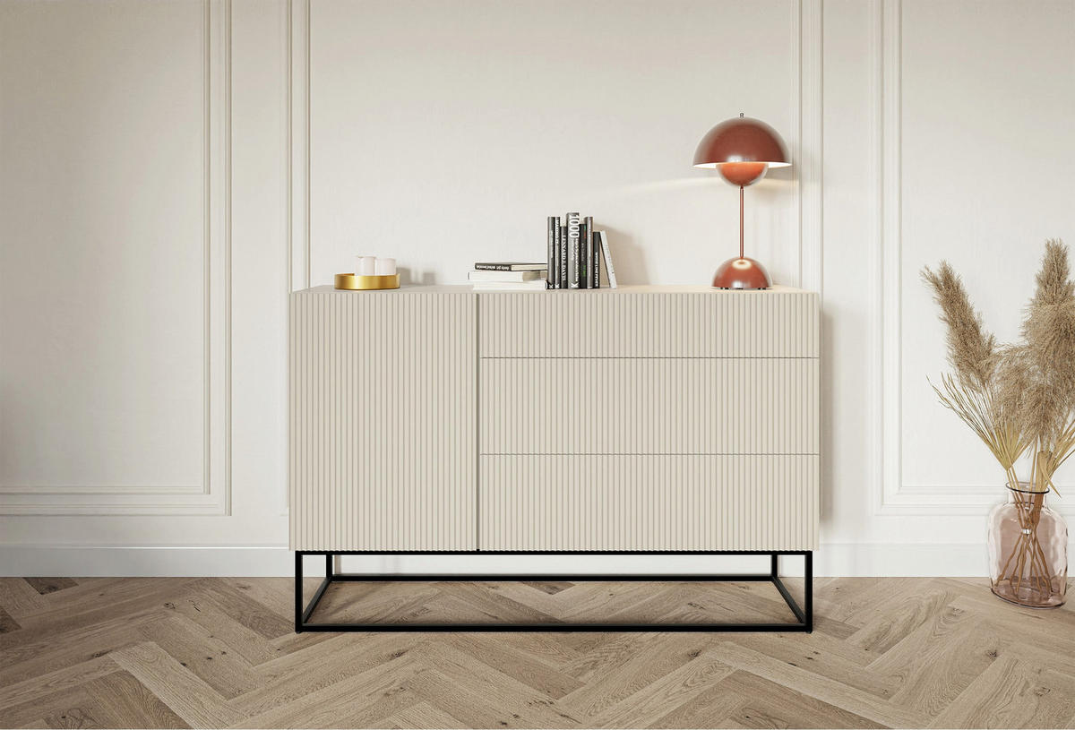 KOMODA Veldio šedobéžová s černým kovovým rámem 140 cm - černá/šedobéžová, kov/kompozitní dřevo (140/90/38cm) - Selsey