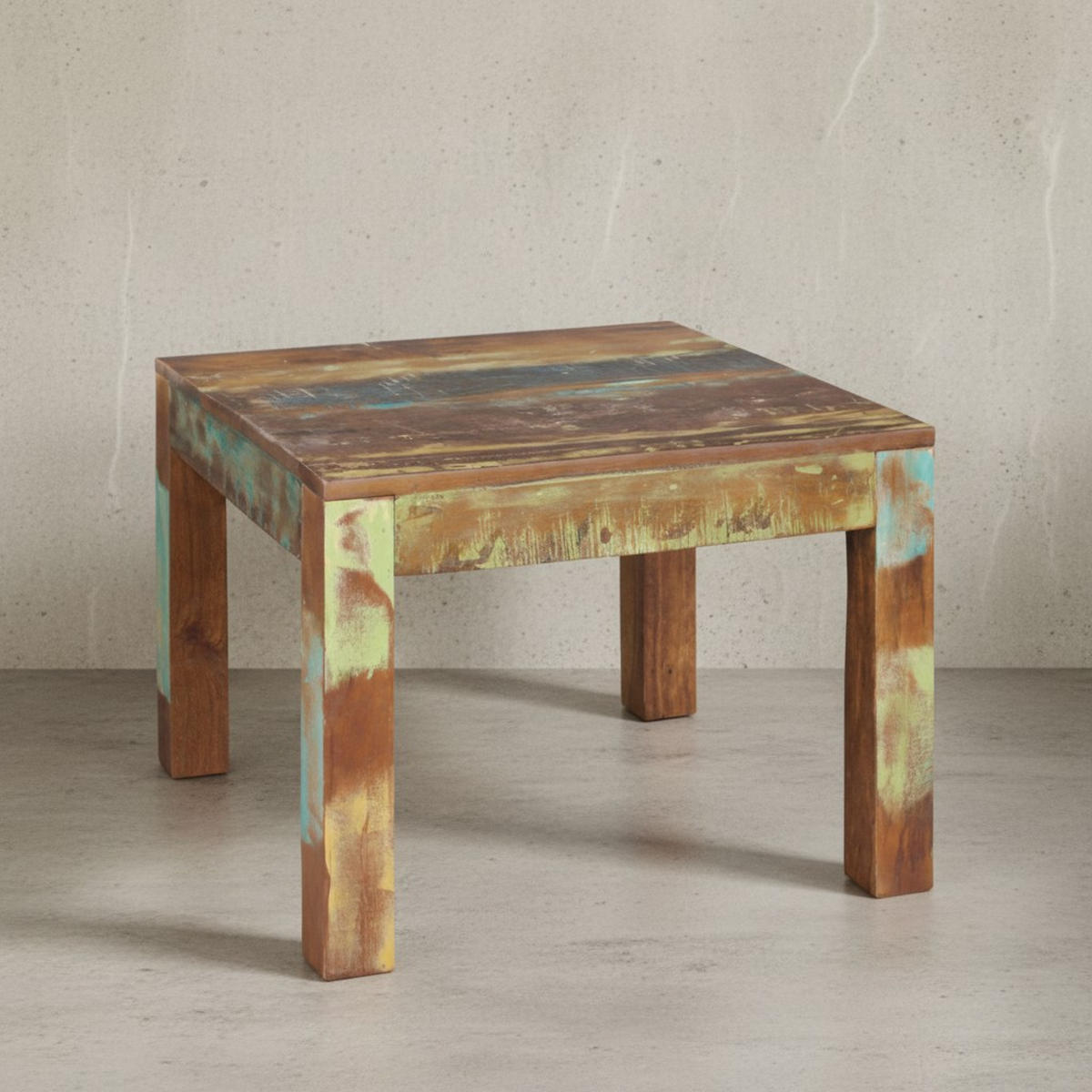 COUCHTISCH aus recyceltem Mango-Holz im Shabby-Chic Stil mit großer Tischplatte, Braun 60x60x47 cm - Braun, Holz (60/60/47cm) - KADIMA DESIGN