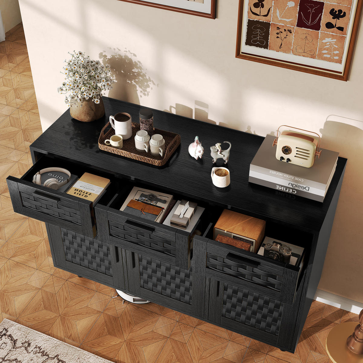 SIDEBOARD im Rattan-Look für das Esszimmer, Aufbewahrungsschrank aus Naturholz, Wohnzimmerschrank mit 3 Schubladen und 3 Türen, schwarz - Schwarz, Holz (40/80/107.9cm) - WoodenAura