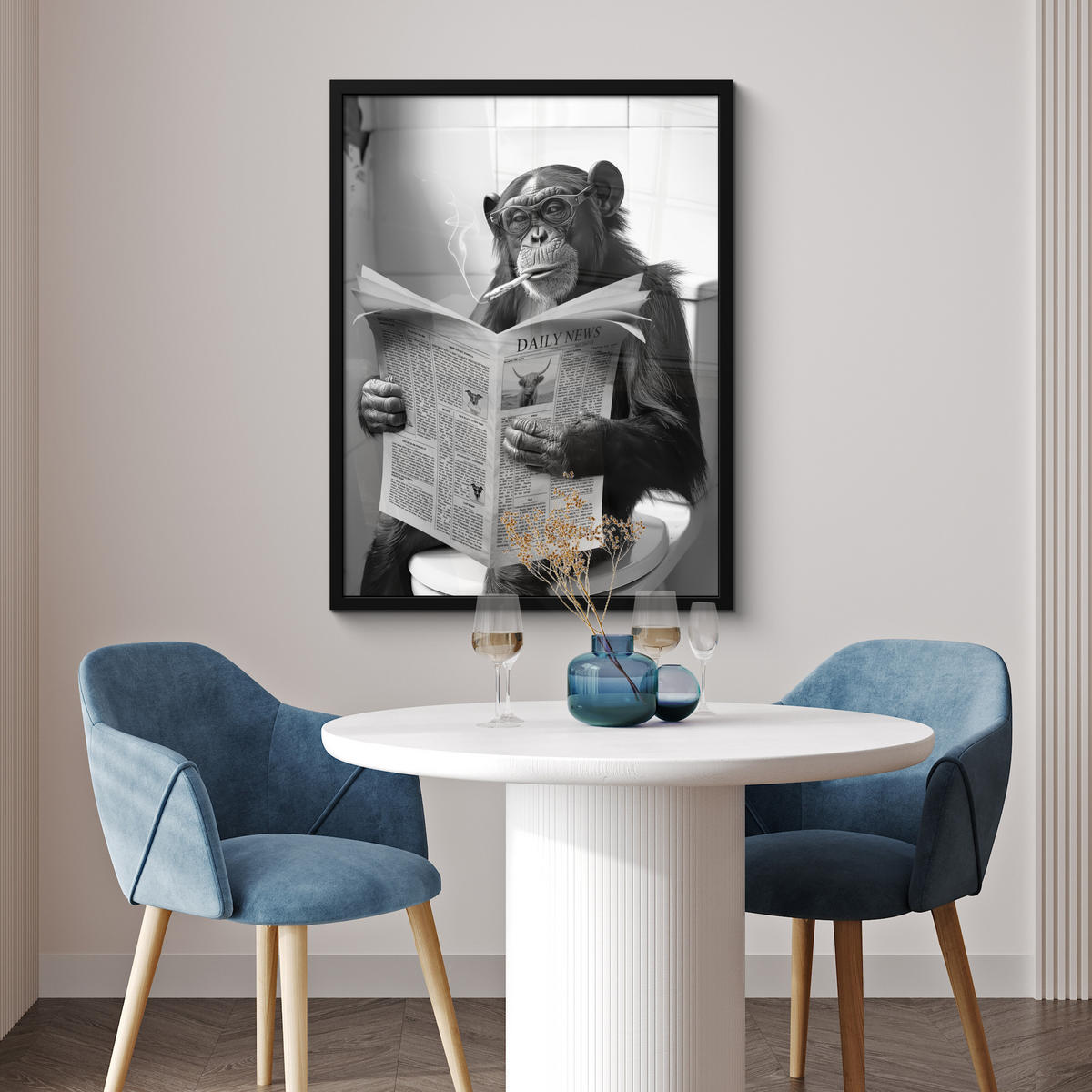GERAHMTES BILD Affe - WC - Zeitung - Schwarz-Weiß - Humor 60x80 cm - Hellgrau, Papier (60/80cm) - MuchoWow