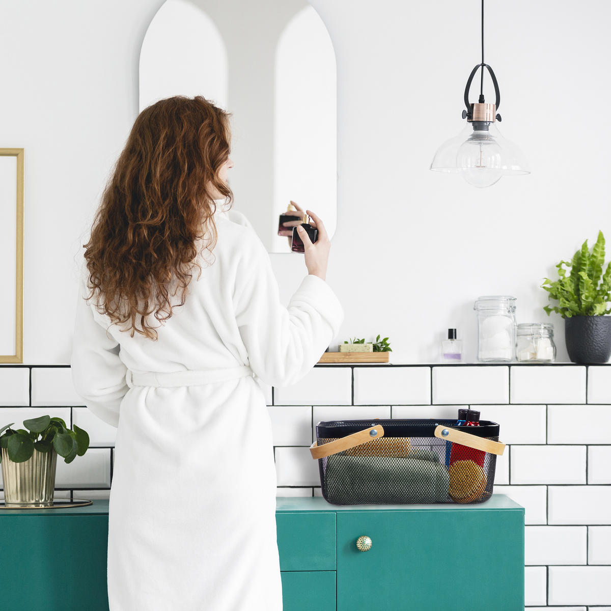 DRAHTKORB - Schwarz, Holz/Metall (43/17.5/27cm) - Relaxdays