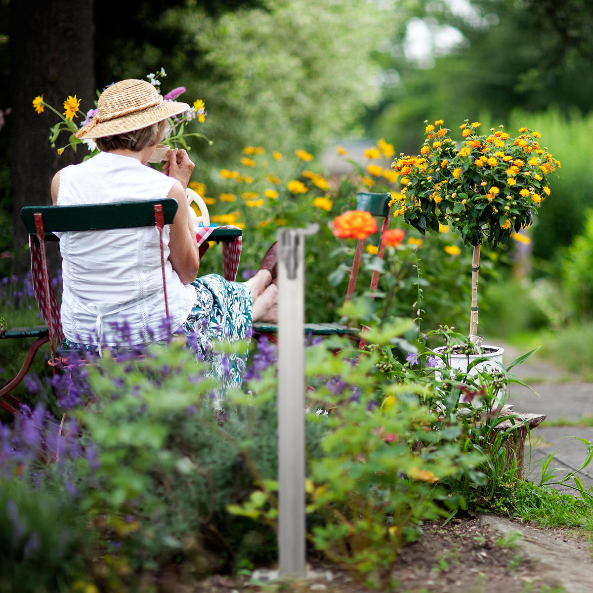 WASSERZAPFSTELLE - Silberfarben, Kunststoff/Metall (30/91/15cm) - Relaxdays