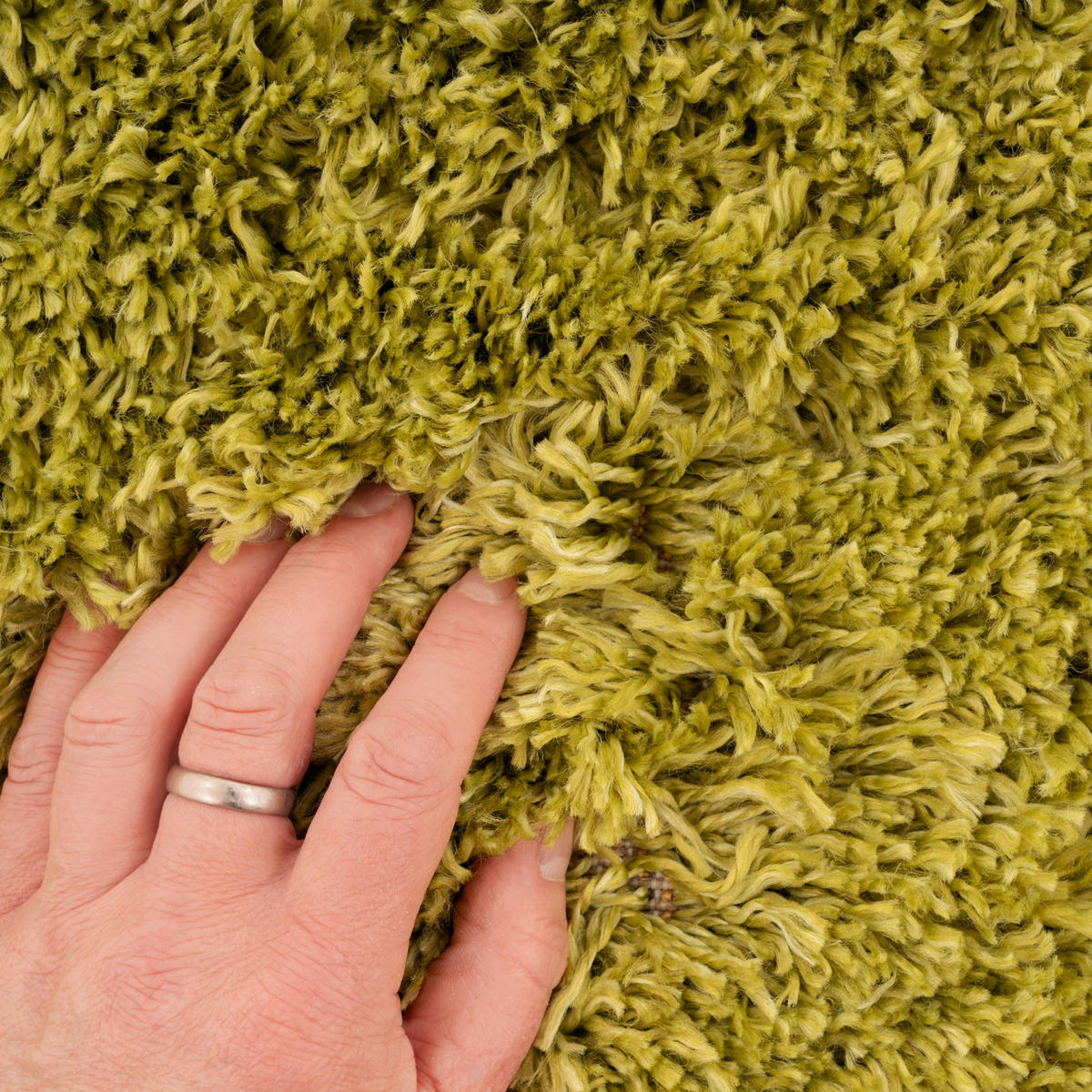 HOCHFLORTEPPICH Frühlingsgrün - Hellgrün, Naturmaterialien/Textil (60/110cm) - Kukoon Rugs